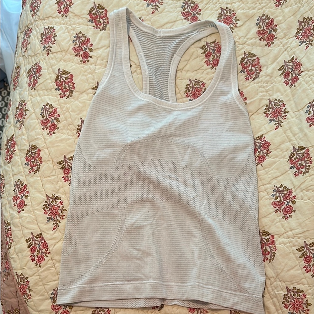 Lululemon tank - size 4